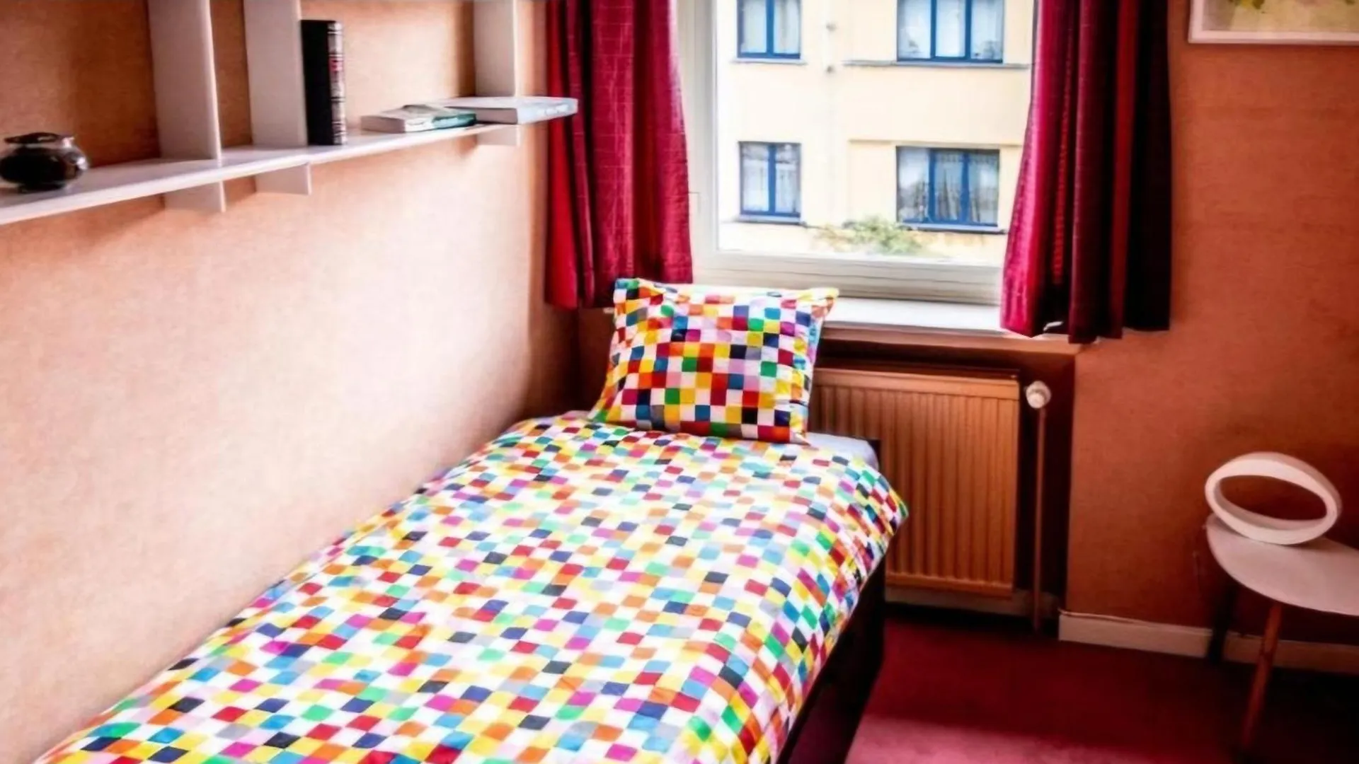 B&B 1 Uit De 100 Ghent Belgium